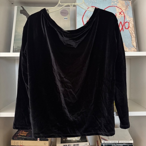 NWT Chaser Velvet Dolman Off The Shoulder Top in Black - Picture 5 of 5